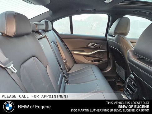 Used 2023 BMW 330i xDrive Sedan w/ Parking Assistance Package AWD/4WD image 15