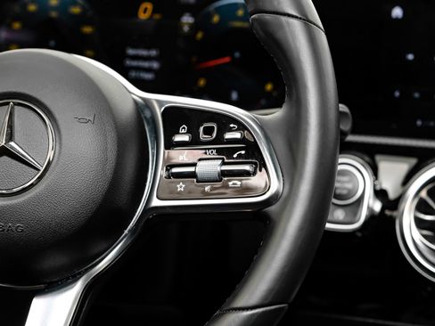 Used 2023 Mercedes-Benz CLA 250 4MATIC image 20