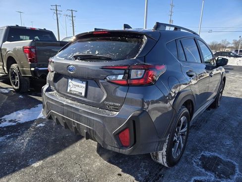 Used 2024 Subaru Crosstrek 2.0i Premium image 5
