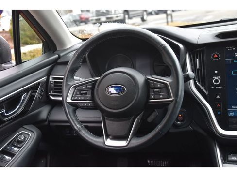 Used 2023 Subaru Outback Limited image 17