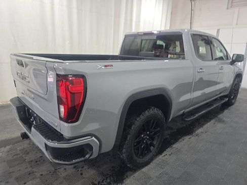 Used 2024 GMC Sierra 1500 Elevation w/ Elevation Premium Package AWD/4WD image 4