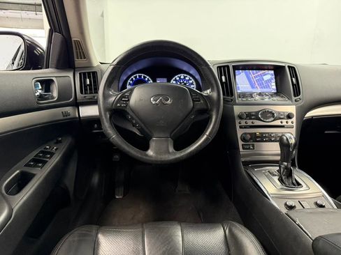 Used 2011 INFINITI G37 4dr x AWD w/ Premium Pkg image 43