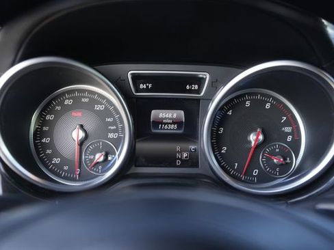 Used 2017 Mercedes-Benz GLS 450 4MATIC image 25