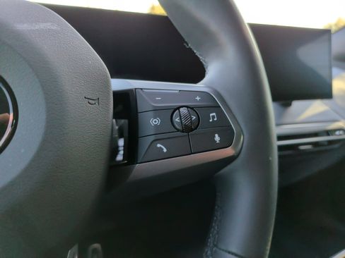 Used 2026 BMW iX xDrive60 w/ M Sport Package image 25