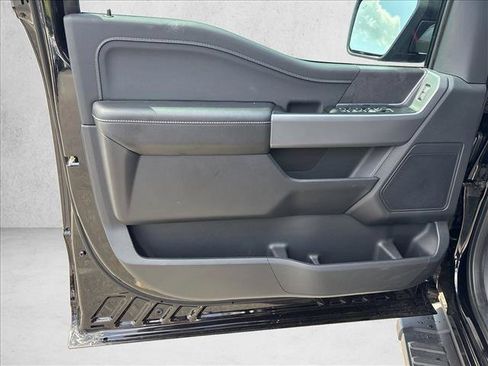 Used 2026 Ford F150 XLT w/ XLT Black Appearance Package AWD/4WD image 11