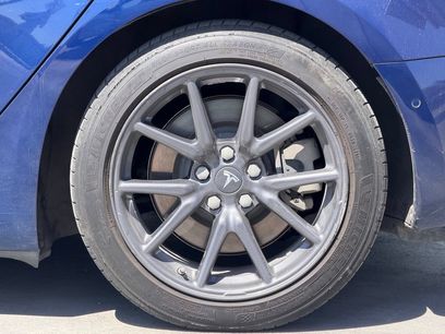 Used 2018 Tesla Model 3 Long Range