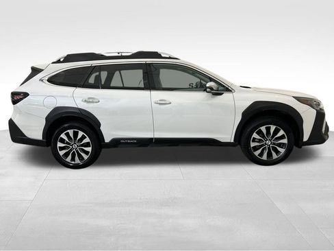 Used 2024 Subaru Outback Touring image 7