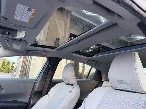 Used 2025 Kia K5 GT-Line w/ GT-Line Premium Package image 16