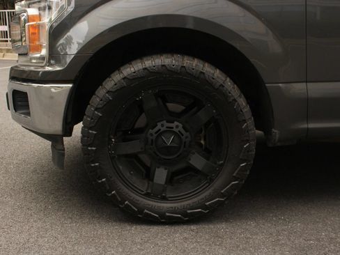 Used 2020 Ford F150 XLT RWD image 11