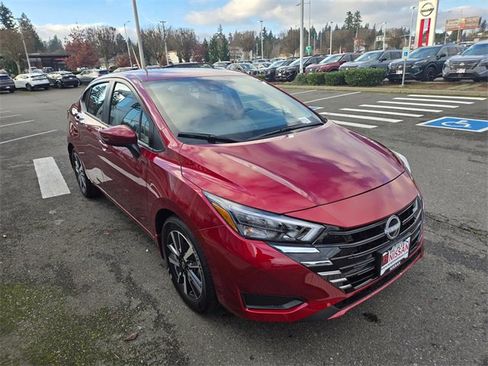 New 2025 Nissan Versa SV image 3