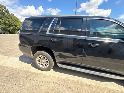 Used 2018 GMC Yukon SLT RWD image 12