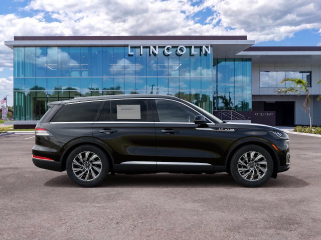 New 2027 Lincoln Aviator 2WD image 5