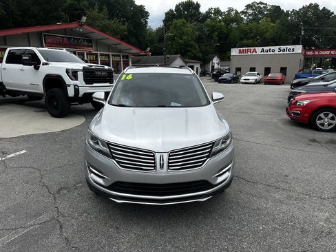 Used 2016 Lincoln MKC Reserve image 10