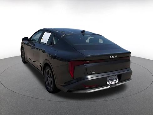 Used 2025 Kia K4 FWD image 11