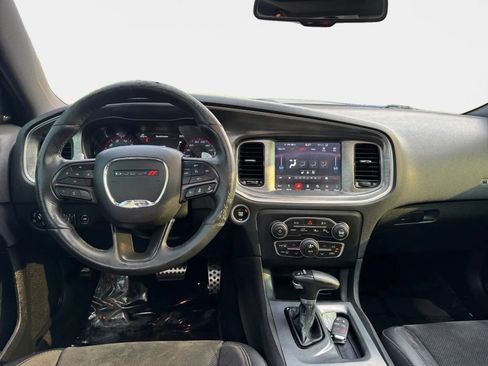 Used 2018 Dodge Charger R/T RWD image 14