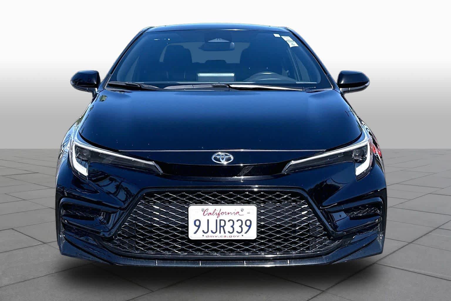 Certified 2024 Toyota Corolla SE w/ SE Premium Package FWD image 3