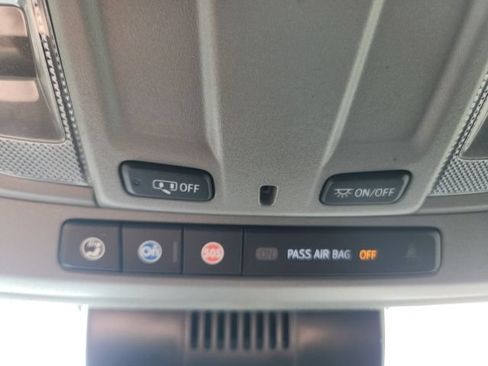 Used 2024 GMC Sierra 3500 Pro w/ Convenience Package RWD image 32