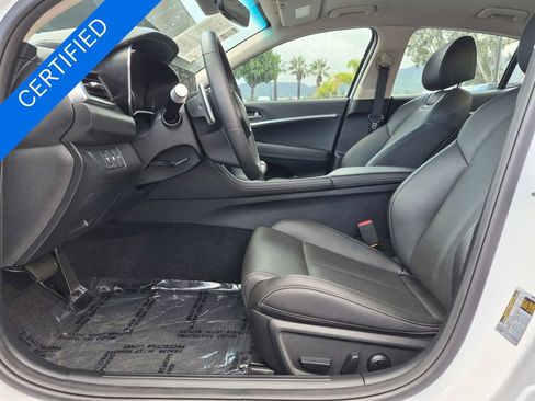 Used 2026 Genesis G70 2.5T image 11