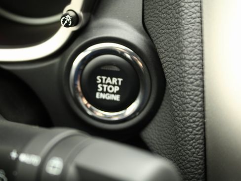 New 2025 Mitsubishi Eclipse Cross SEL image 21