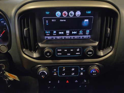 Used 2016 Chevrolet Colorado Z71 image 25