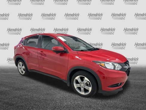 Used 2016 Honda HR-V EX image 2