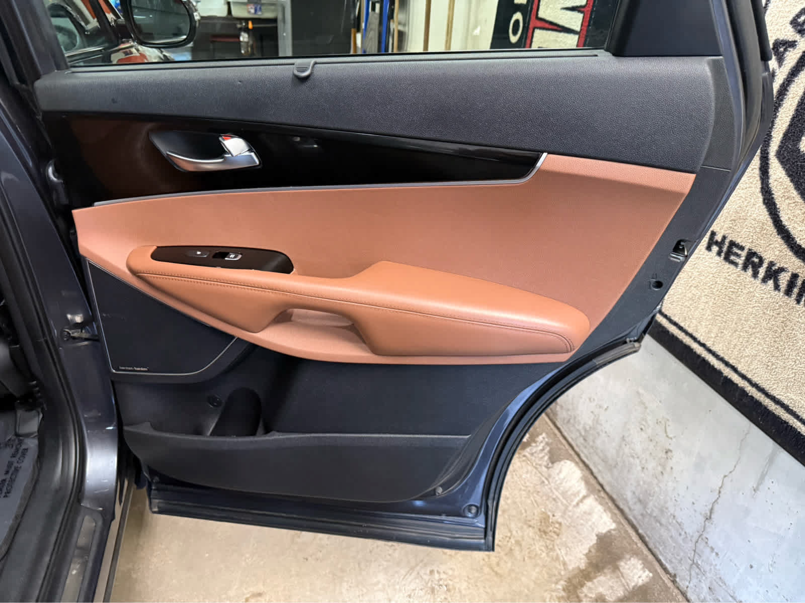 Used 2019 Kia Sorento SX AWD/4WD image 30