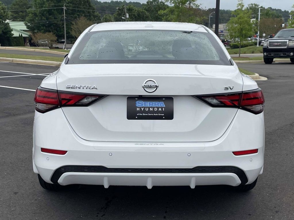 Used 2023 Nissan Sentra SV FWD image 4