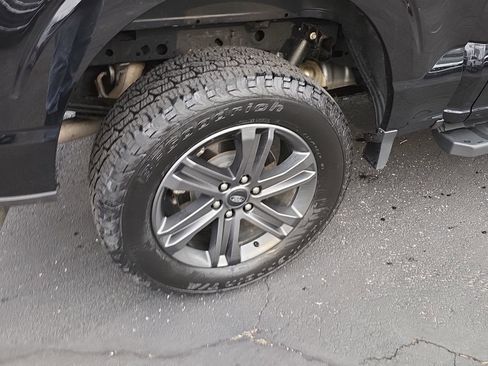 Used 2023 Ford F150 Lariat w/ Equipment Group 502A High image 37