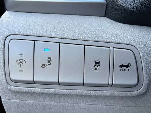 Used 2016 Hyundai Tucson Sport image 18