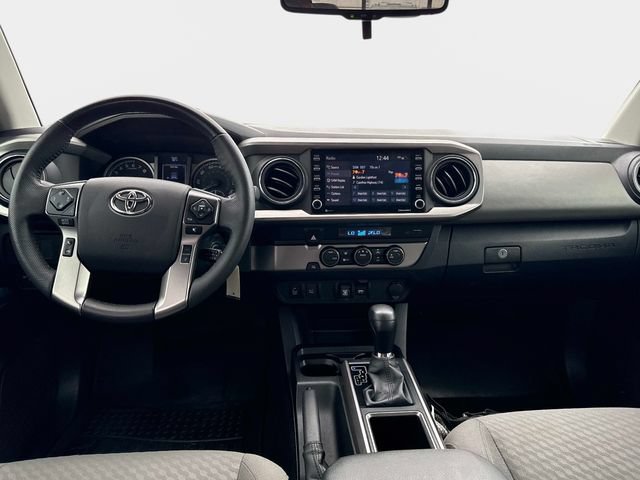 Used 2022 Toyota Tacoma SR5 w/ Technology Package RWD image 13