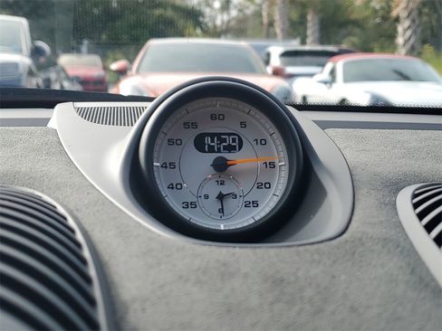 Used 2025 Porsche 718 Cayman GT4 RS image 25