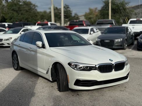 Used 2019 BMW 530e image 9