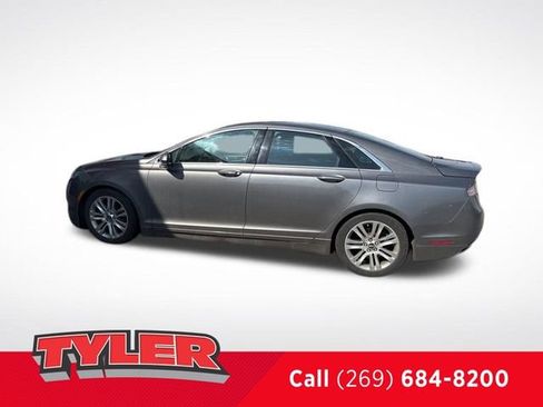 Used 2014 Lincoln MKZ w/ Equipment Group 102A Reserve image 3