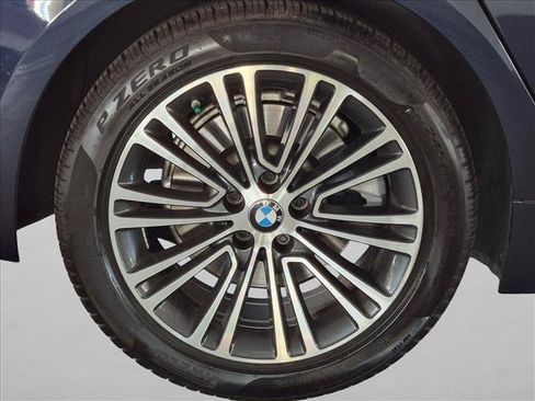 Used 2018 BMW 530e w/ Premium Package 2 RWD image 24
