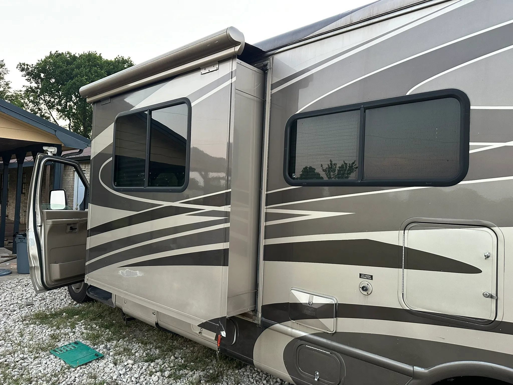 Used 2006 Ford E-450 and Econoline 450 RWD image 51