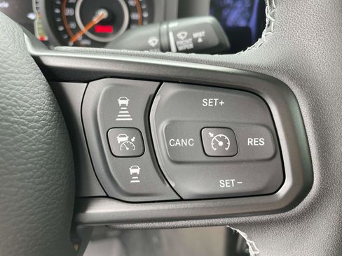 New 2025 Jeep Gladiator Sport w/ Premium Package image 35