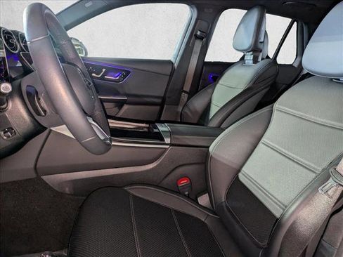 Certified 2025 Mercedes-Benz GLC 300 image 16