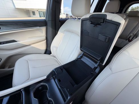 New 2026 Jeep Grand Cherokee L Limited RWD image 14