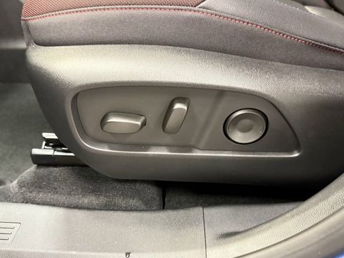 New 2026 Chevrolet Equinox RS w/ LPO, Floor Liner Package image 24