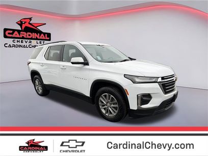 Used 2023 Chevrolet Traverse LT