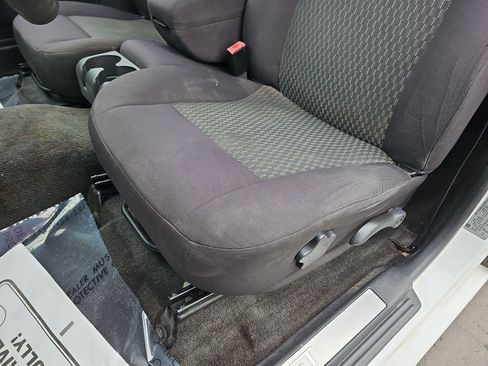 Used 2012 Chevrolet Colorado LT image 28