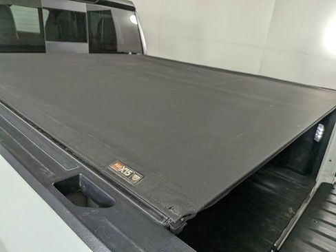 Certified 2022 GMC Sierra 1500 AT4X AWD/4WD image 5