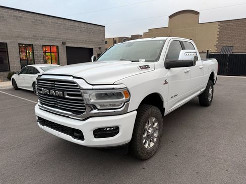 Used 2023 RAM 2500 Laramie image 3