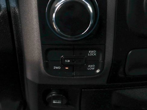 Used 2019 RAM 1500 Express w/ Express Value Package image 26