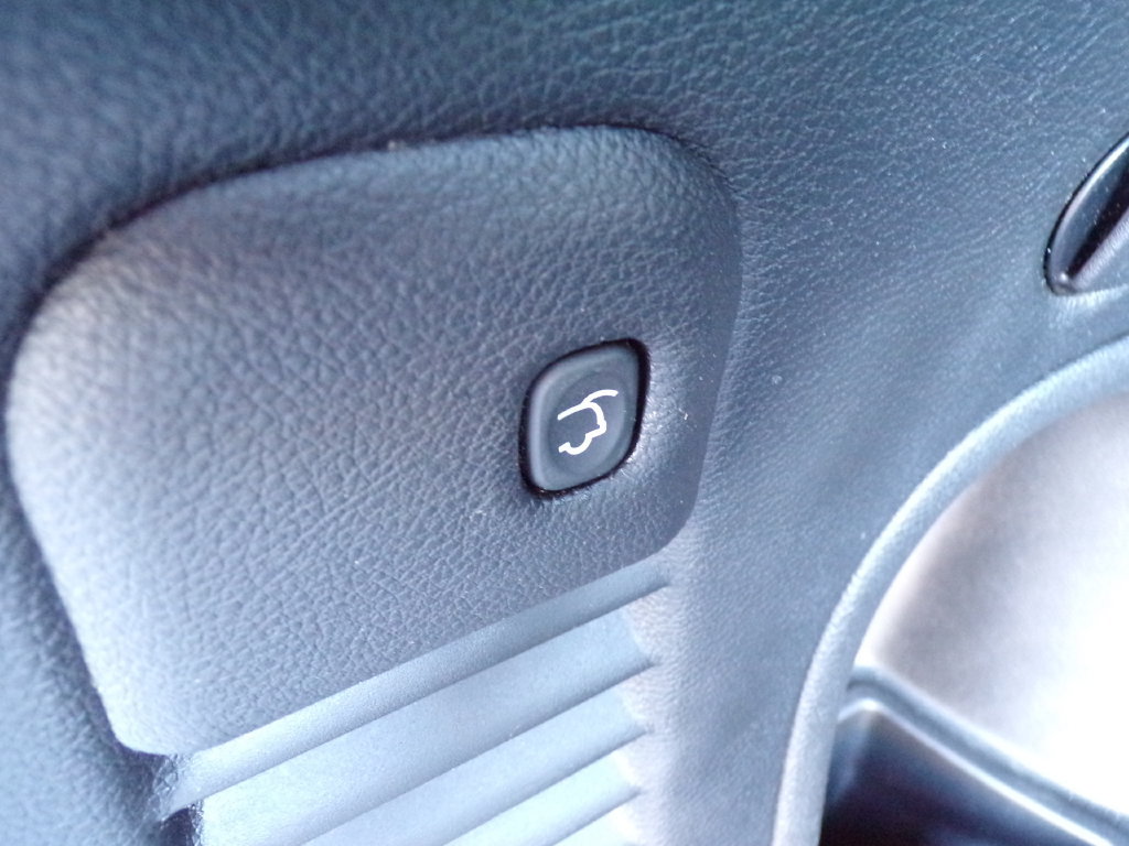 Used 2021 Jeep Grand Cherokee Laredo X AWD/4WD image 8