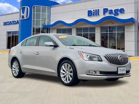 Used 2015 Buick LaCrosse Leather image 1
