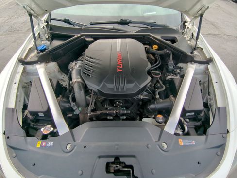 Used 2022 Kia Stinger GT2 RWD image 36