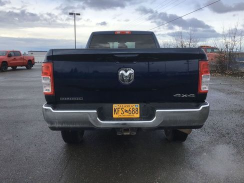 Used 2021 RAM 2500 Big Horn w/ Level 1 Equipment Group image 11