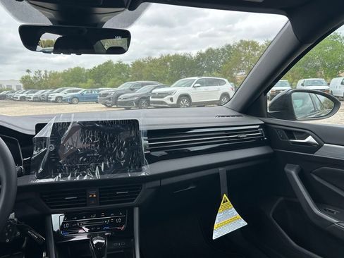 New 2026 Volkswagen Jetta Sport FWD image 10