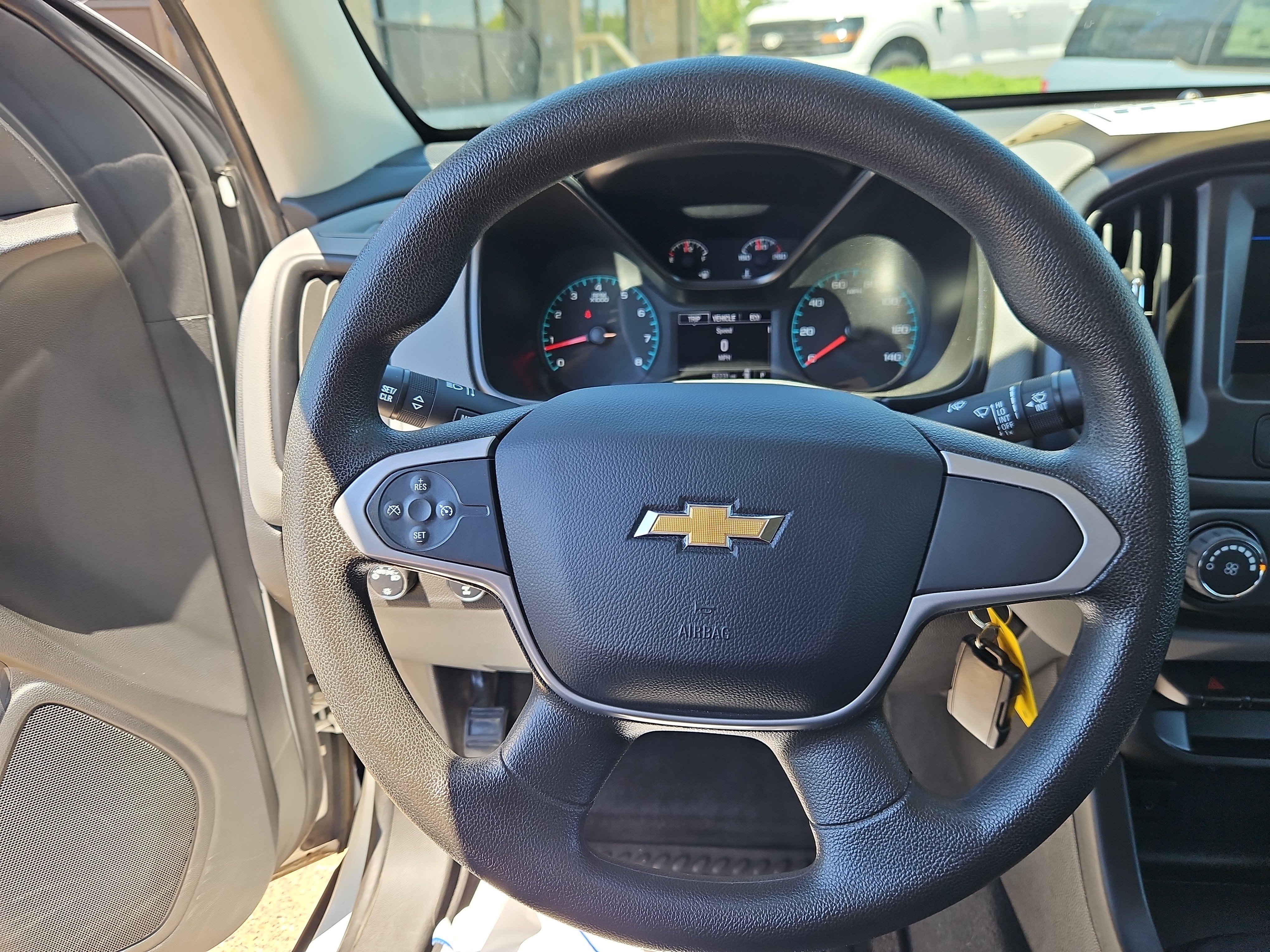 Used 2022 Chevrolet Colorado W/T w/ WT Convenience Package AWD/4WD image 7